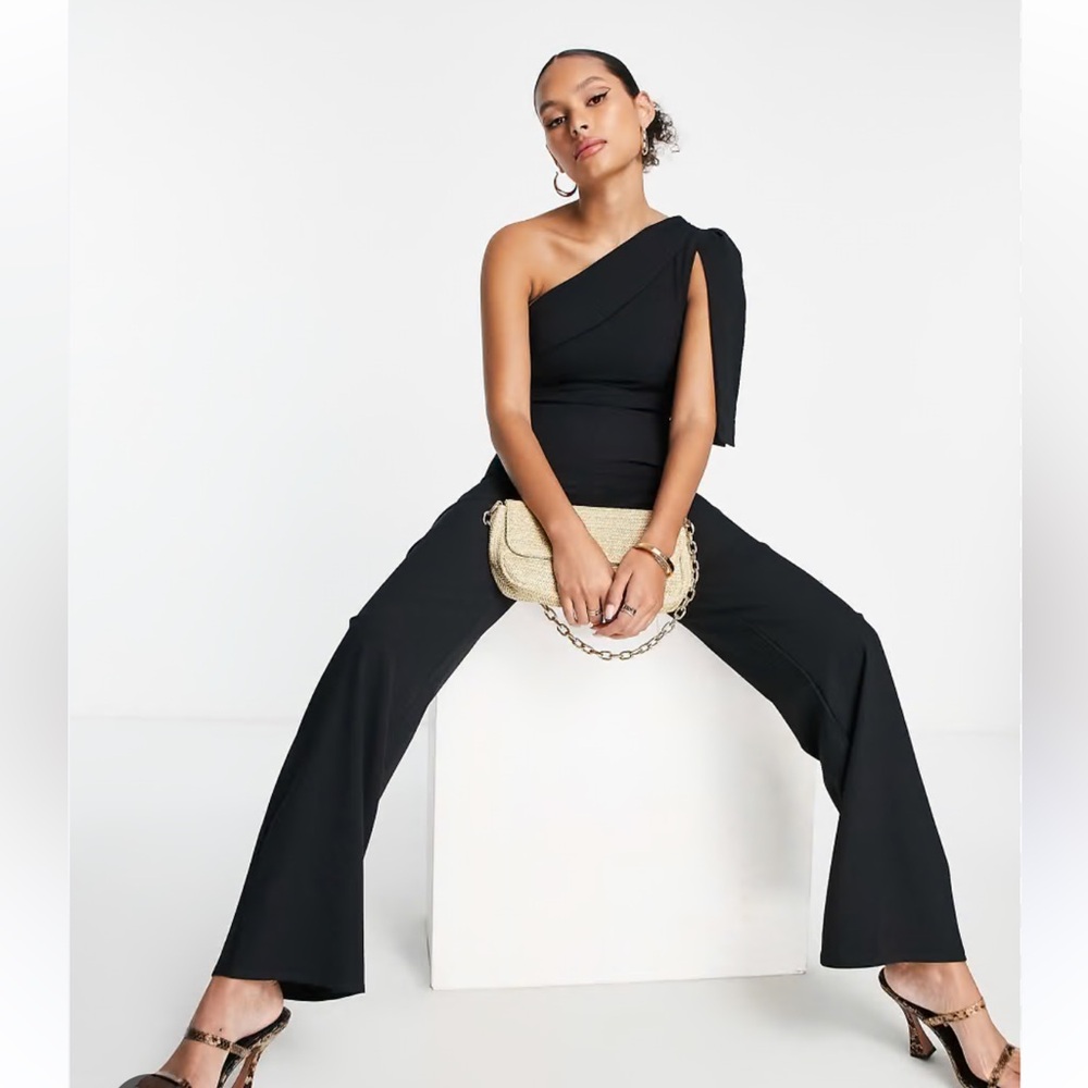 One shoulder jumpsuit